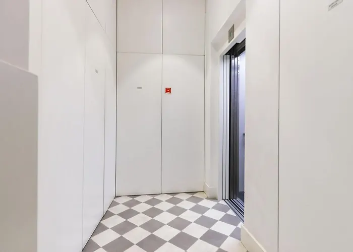 Alfama Deluxe By Homing Apartmán *